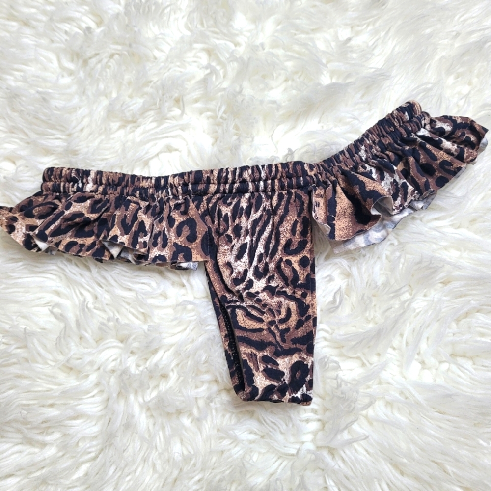 Thong Bottom Bikini Leopard Piece